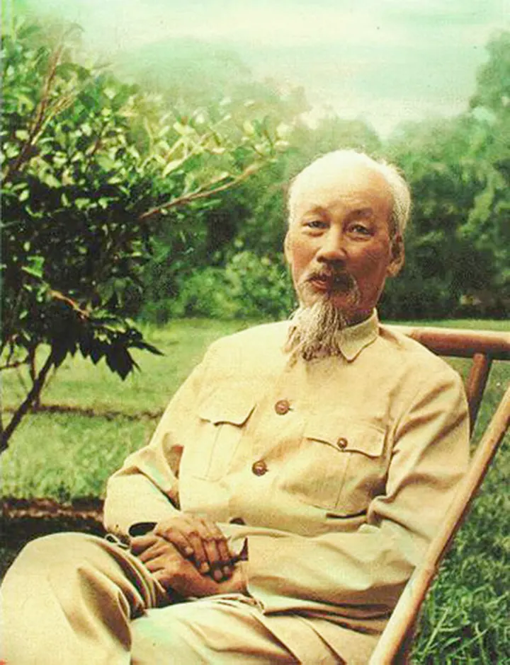 Ảnh màu về Chủ tịch Hồ Chí Minh