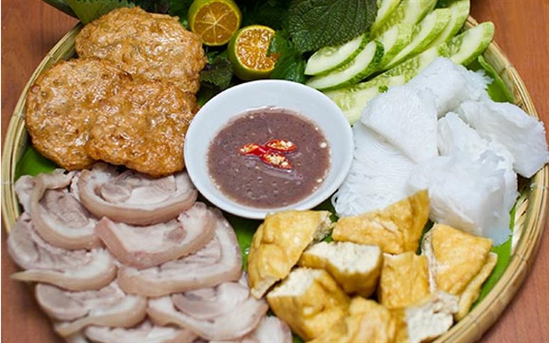 trưa nay ăn gì bún đậu mắm tôm