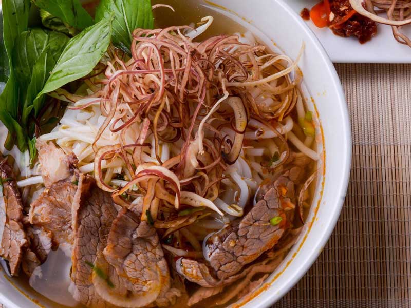 100g bún bò bao nhiêu calo?